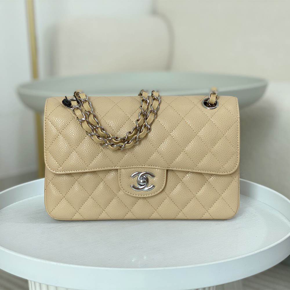 Ch**el SMALL CLASSIC HANDBAG