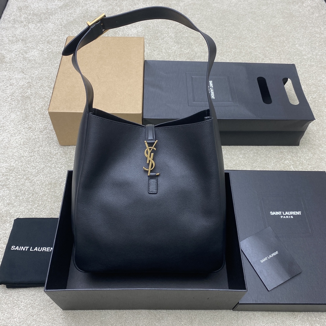 Y51 LE 5 À 7 large soft leather bag