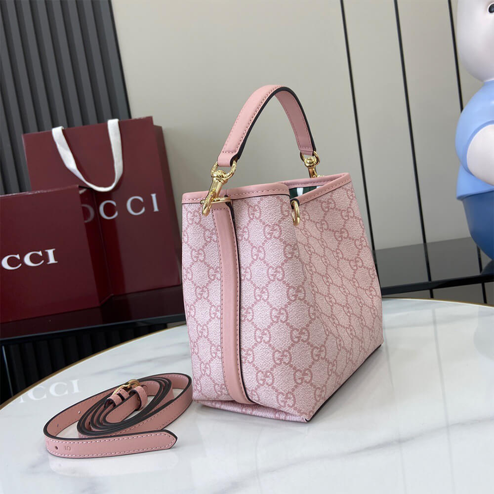 GG Emblem mini bucket bag