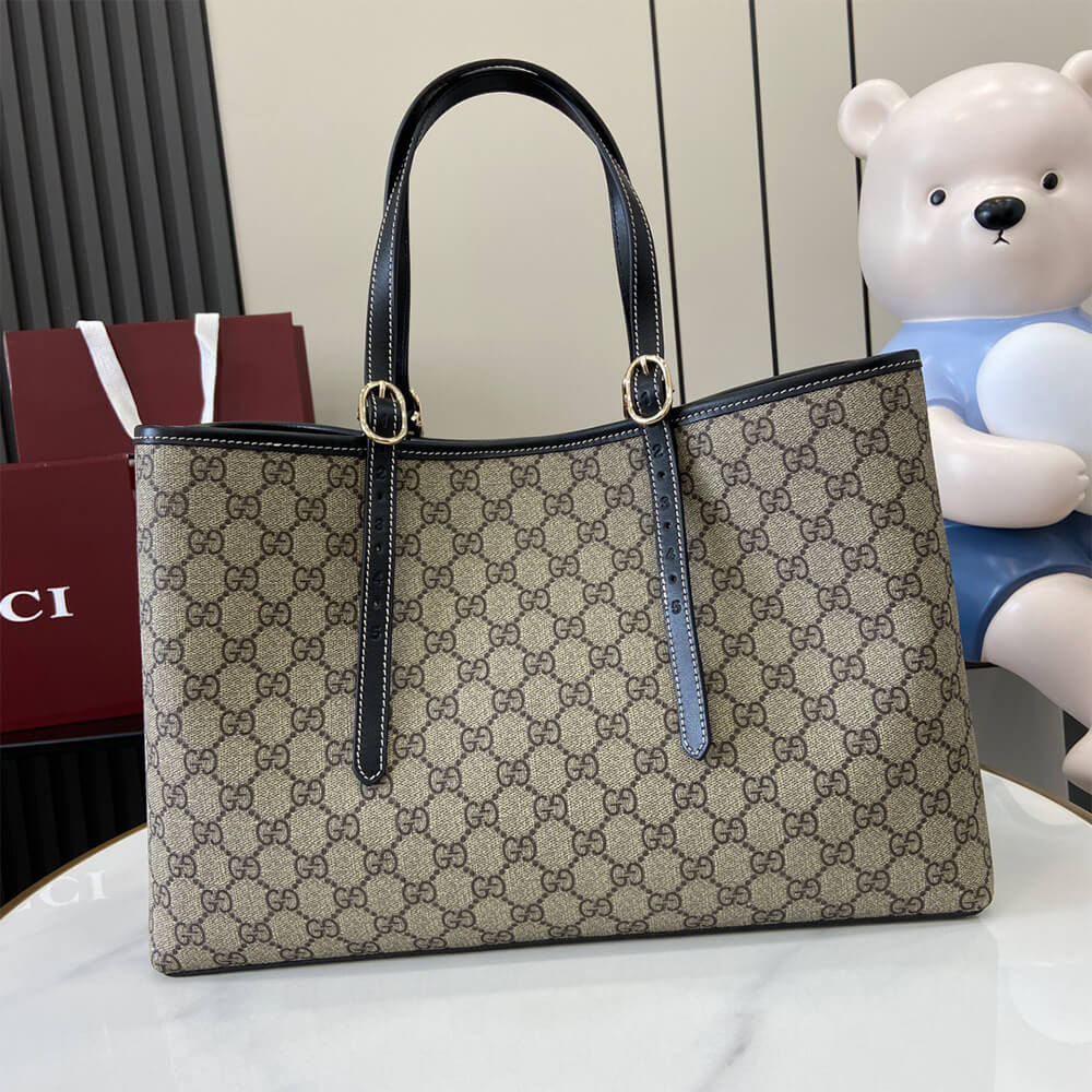 GG Emblem large tote bag