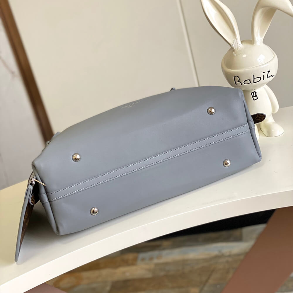 LV CarryAll MM