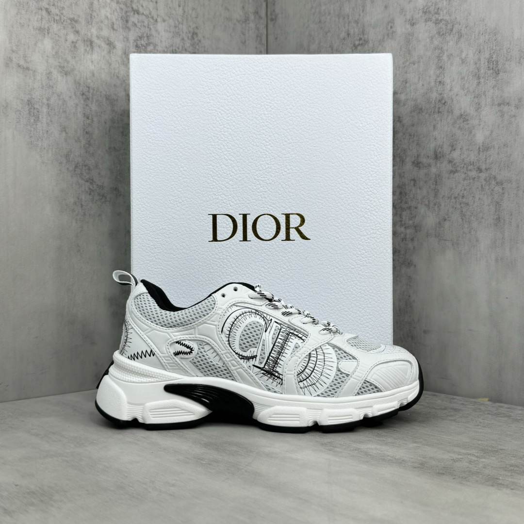 D10r Chrono Sneaker